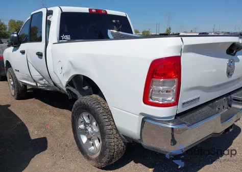 2024 Ram 2500 Big Horn 4X4 6'4 Box from USA, damaged, VIN 3C6UR5DJ5RG285365